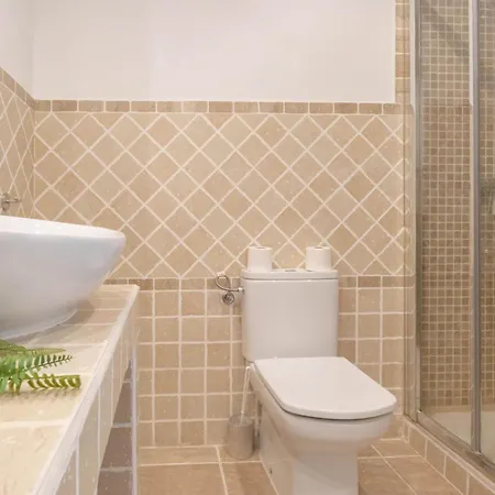 Sunset Golf Elegance - Happy Apartamento